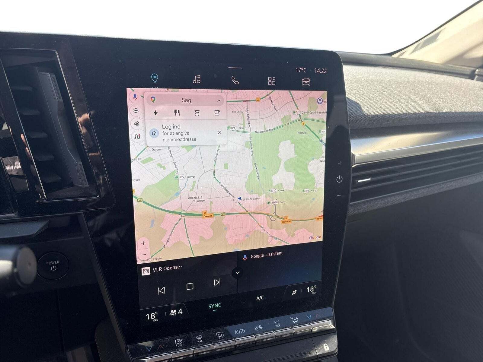 Grå Renault Megane E-Tech fra 2022