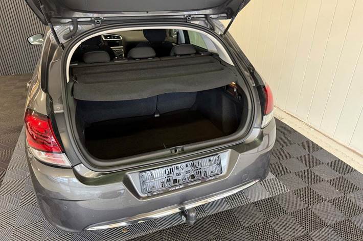 Sort Citroën C4 fra 2018