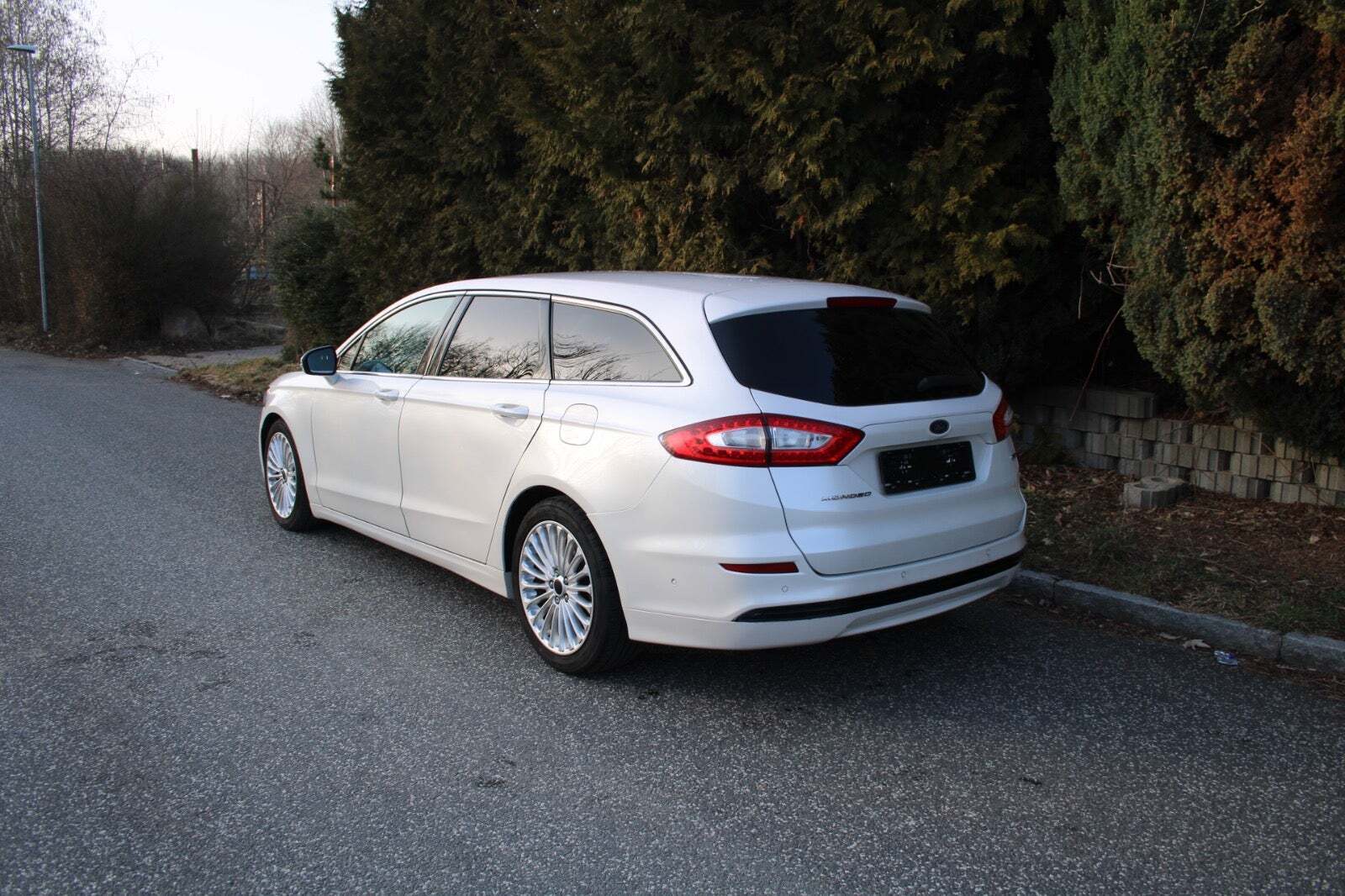 undefined Ford Mondeo fra 2015