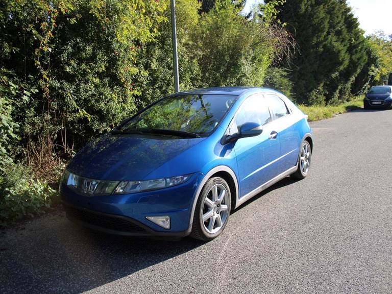 Honda Civic 1,8 Sport