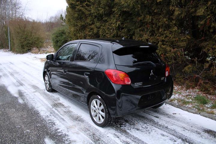 undefined Mitsubishi Space Star fra 2015