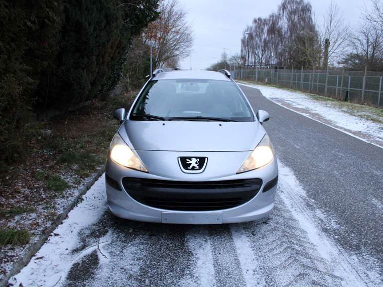 Peugeot 207 1,6 HDi 92 Active SW