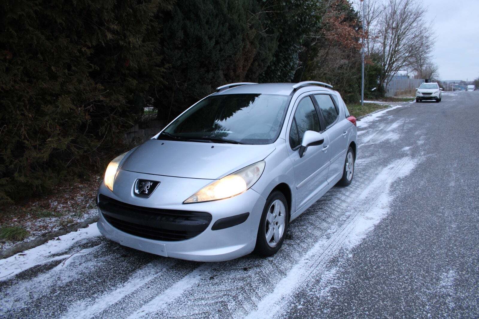 Peugeot 207 1,6 HDi 92 Active SW