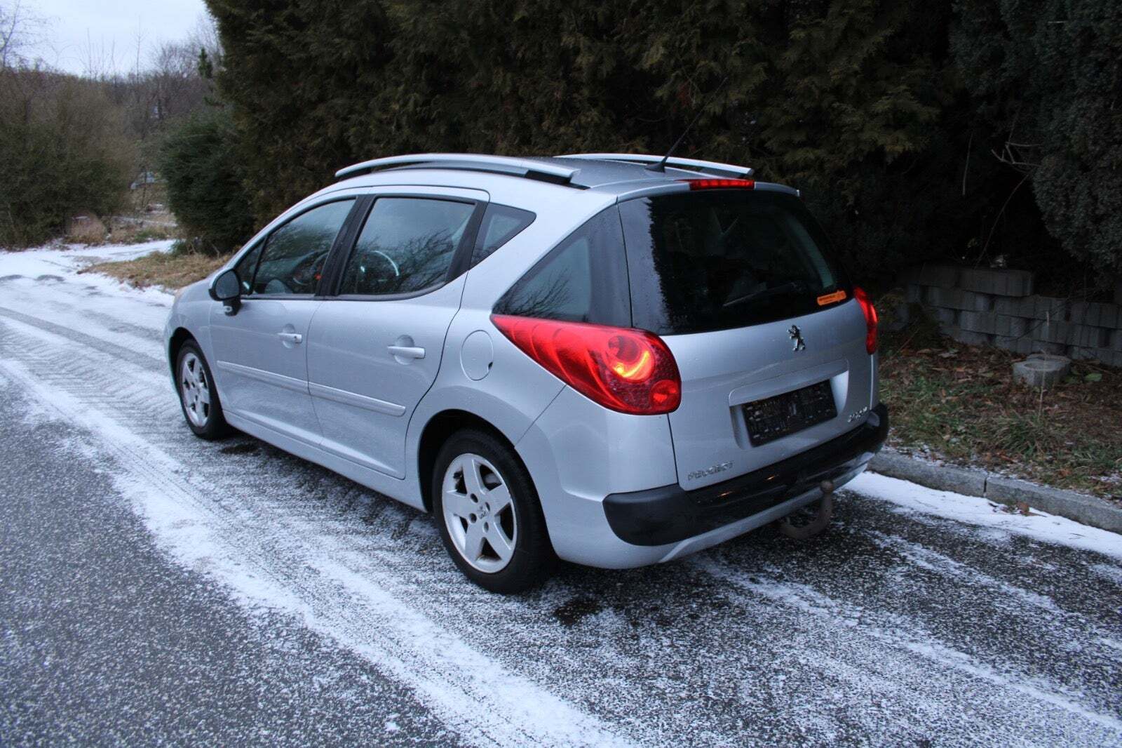 undefined Peugeot 207 fra 2010