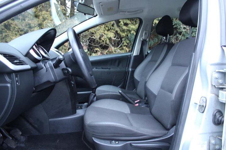 undefined Peugeot 207 fra 2010