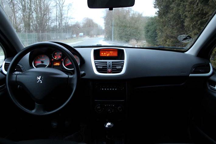 undefined Peugeot 207 fra 2010