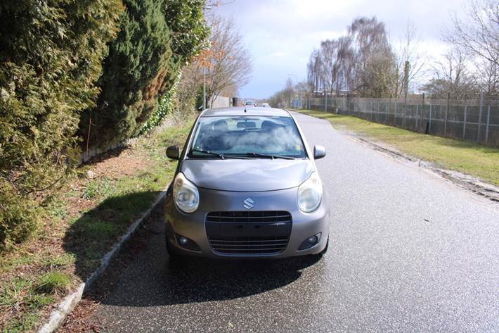 undefined Suzuki Alto fra 2012