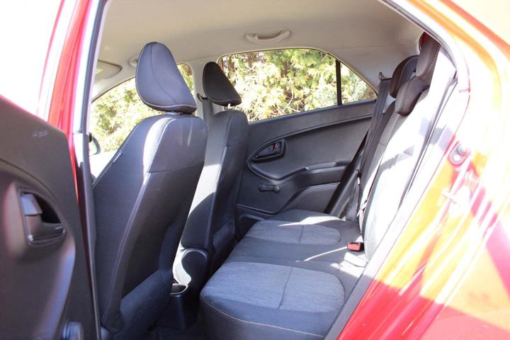undefined Kia Picanto fra 2012