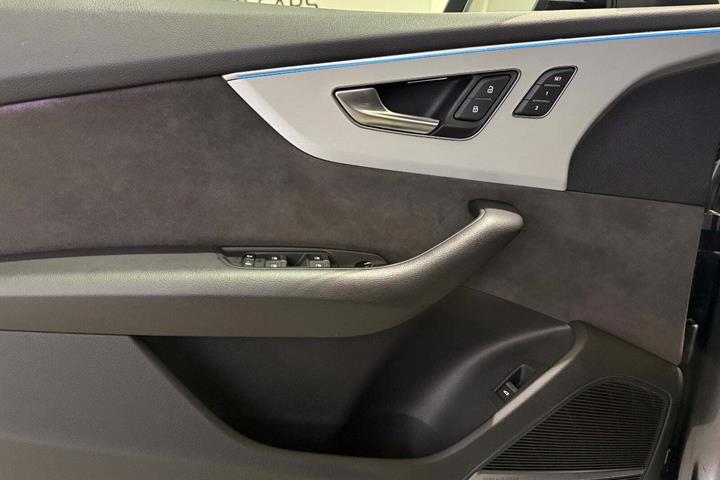 undefined Audi SQ8 fra 2019