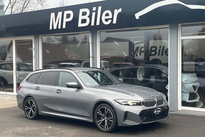 Grå BMW 320e fra 2024 set udefra