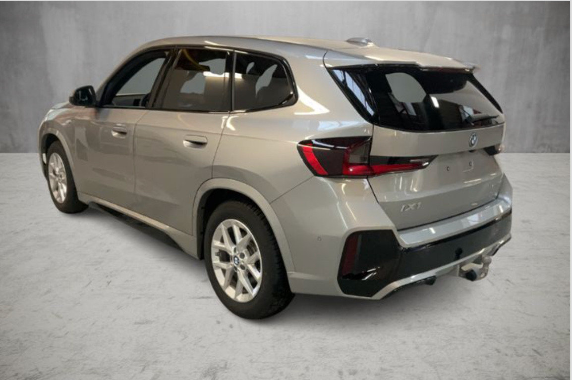 BMW iX1 eDrive20 M-Sport