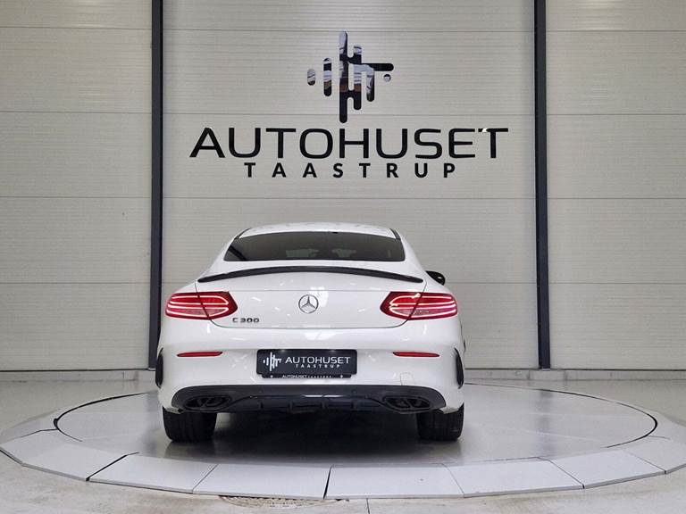 Mercedes C300 2,0 AMG Line Coupé aut.