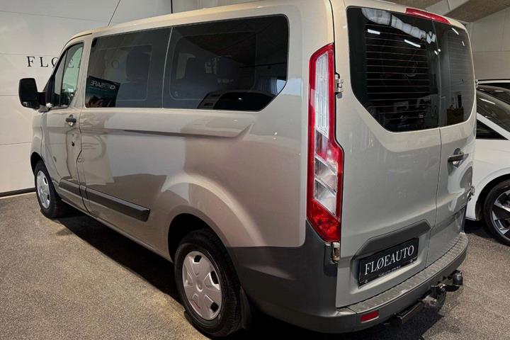 undefined Ford Transit Custom Kombi 310 L1 fra 2013 set udefra