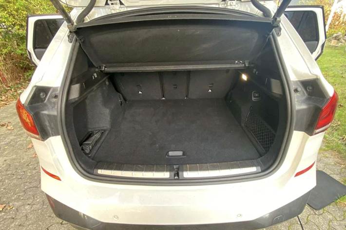 Hvid BMW X1 fra 2021