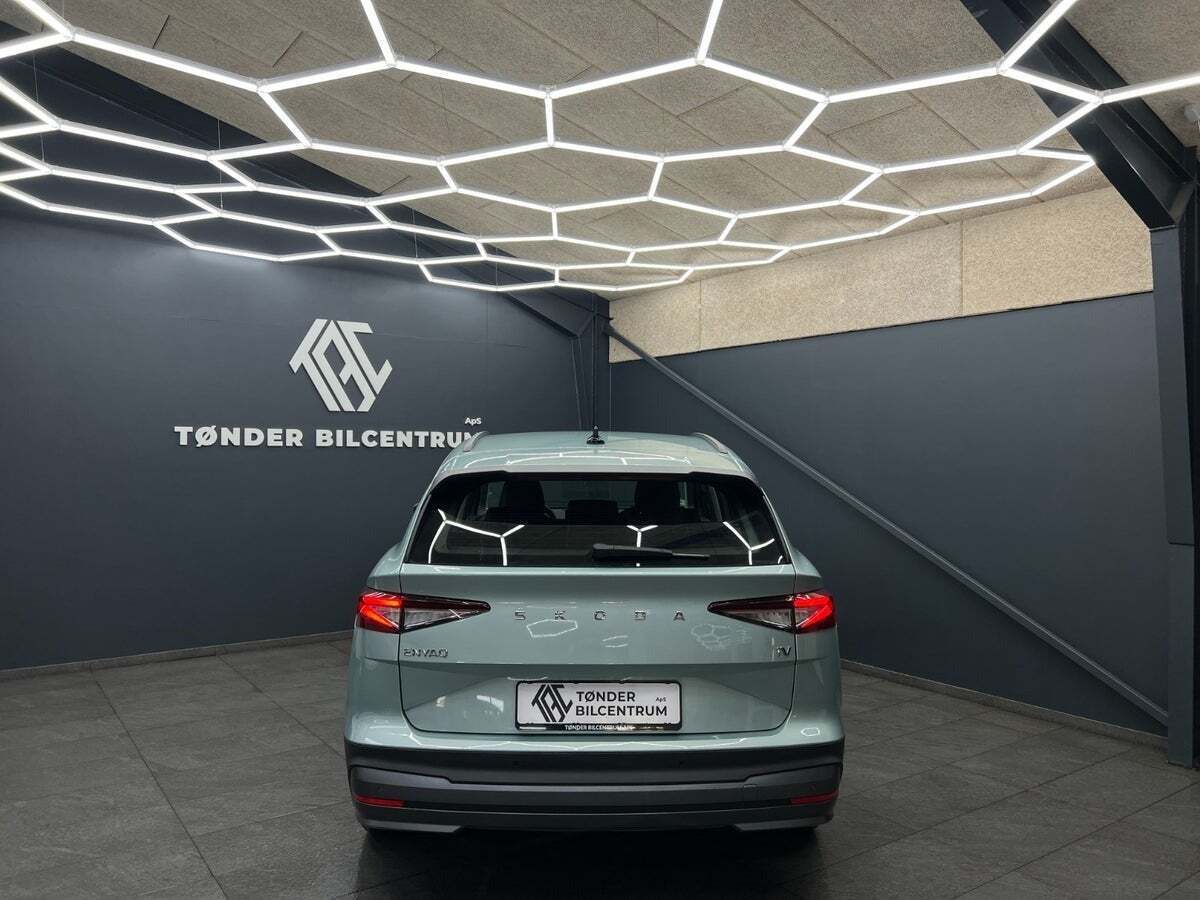 Sølv Skoda Enyaq fra 2023