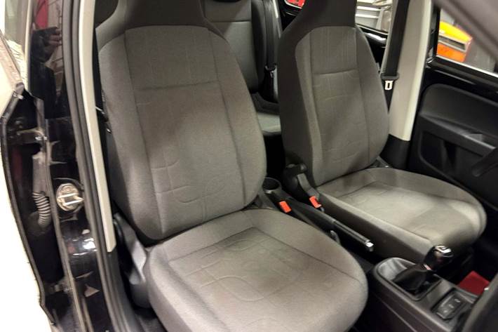 Sort VW UP! fra 2016