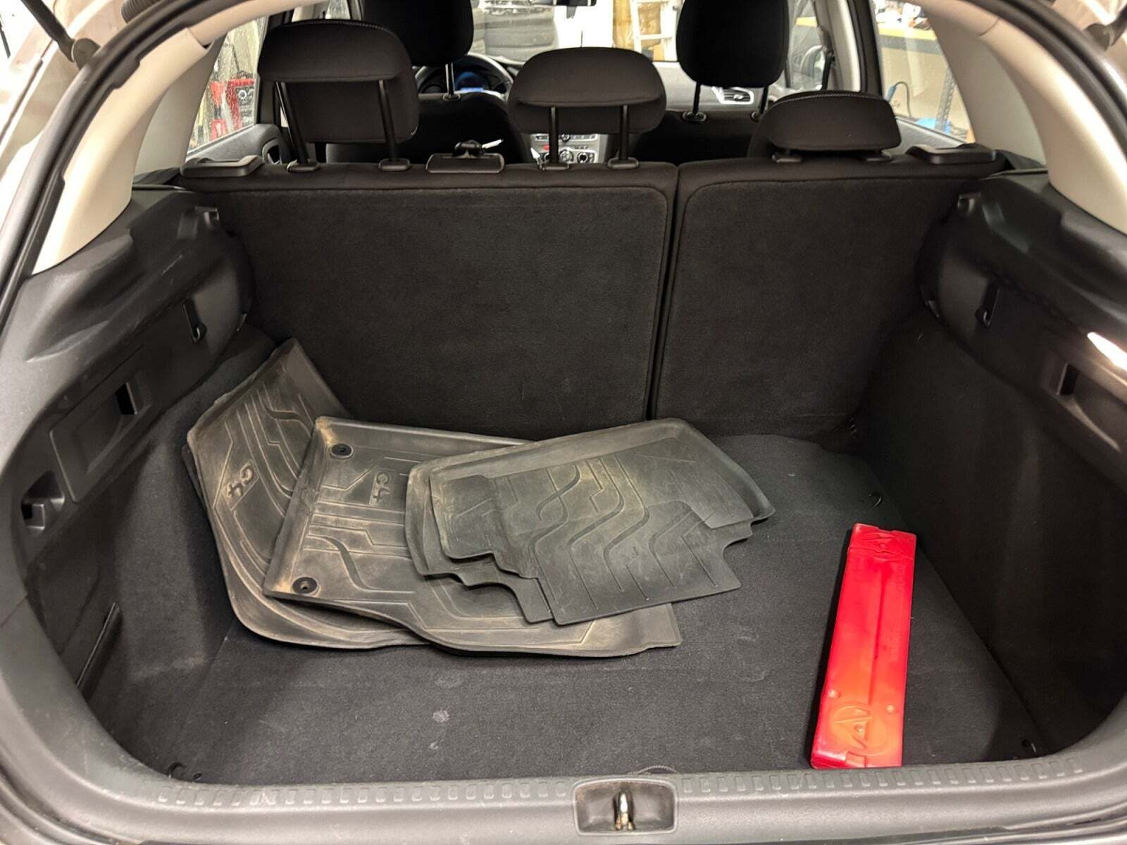Grå Citroën C4 fra 2018