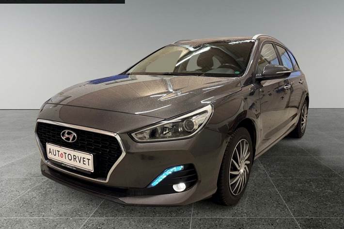 Brun Hyundai i30 fra 2019