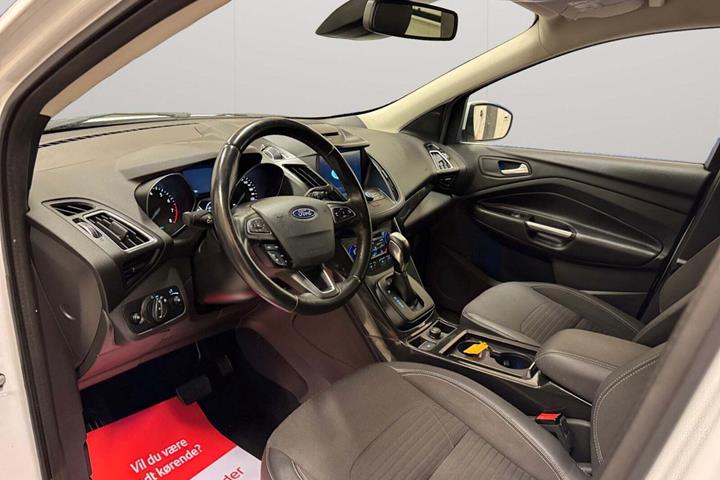Hvid Ford Kuga fra 2018