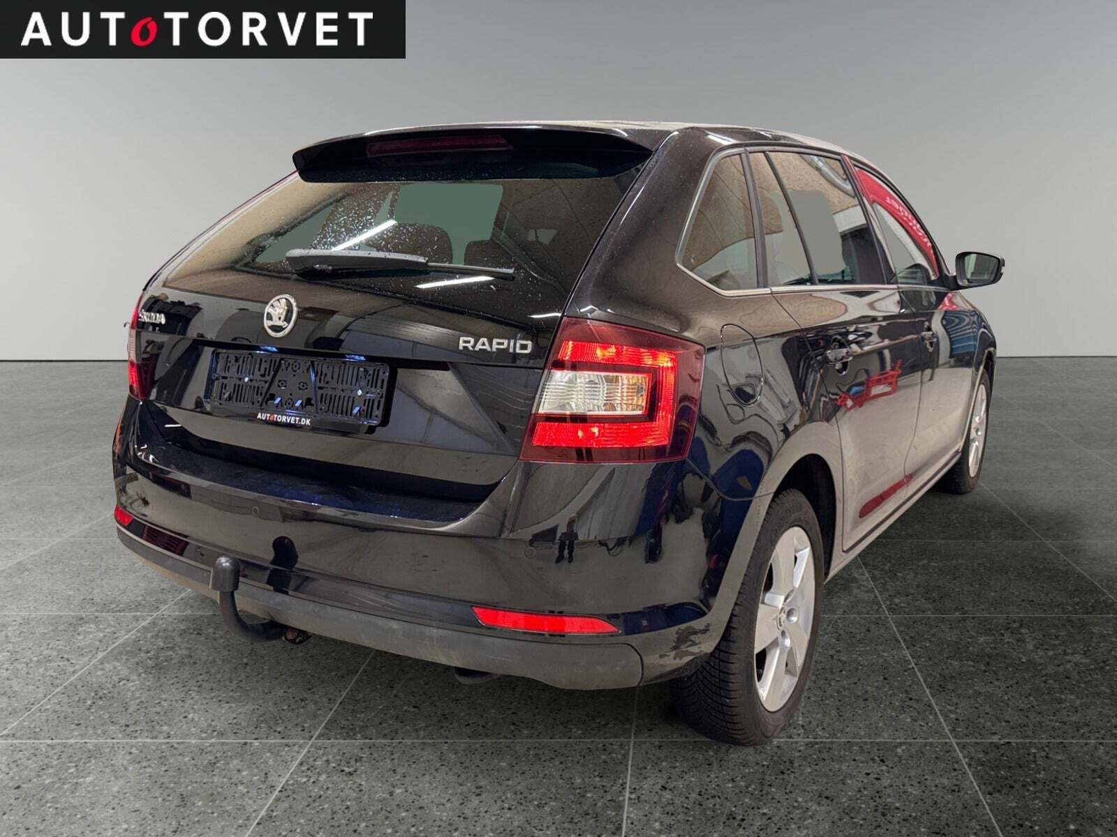 Sort Skoda Rapid fra 2018