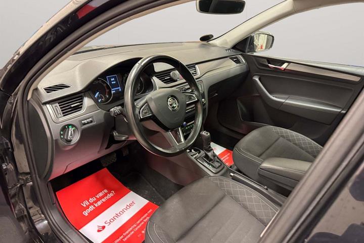 Sort Skoda Rapid fra 2018