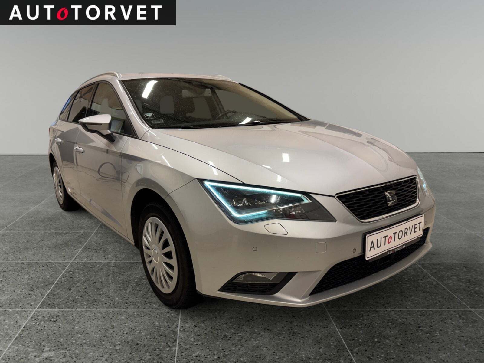 Seat Leon 1,6 TDi 105 Style ST DSG