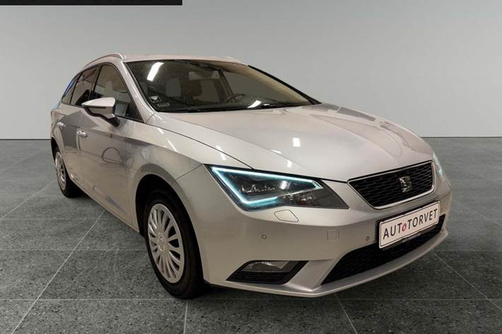 Sølv Seat Leon fra 2015