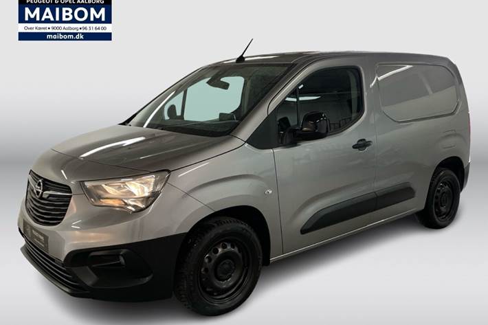 Sølv Opel Combo-e fra 2023