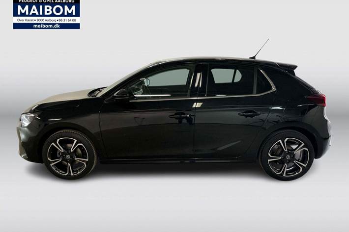 Sort Opel Corsa fra 2022