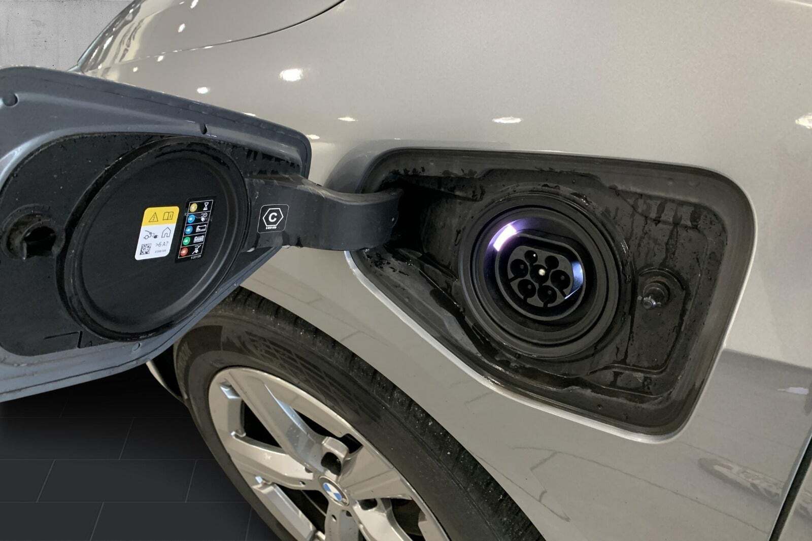 undefined BMW 225e fra 2023