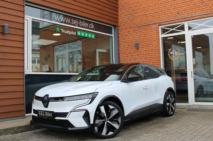 Hvid Renault Megane E-Tech fra 2023