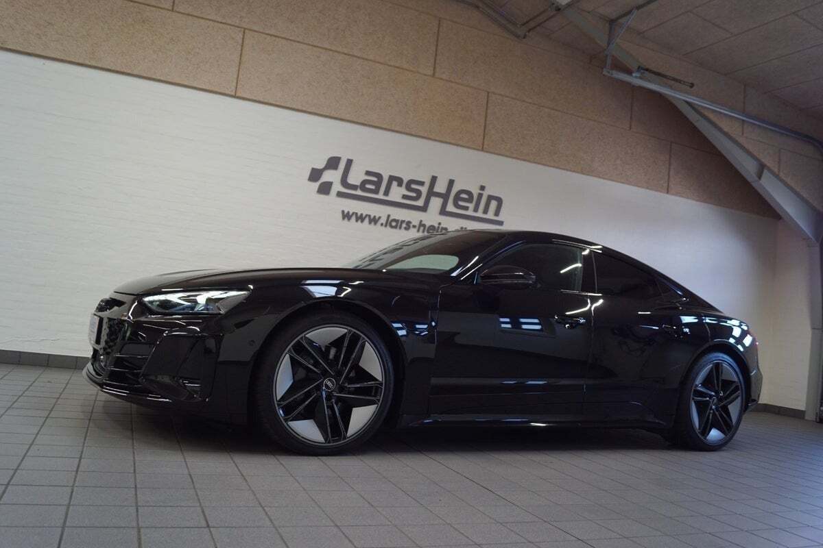 Audi e-tron GT quattro