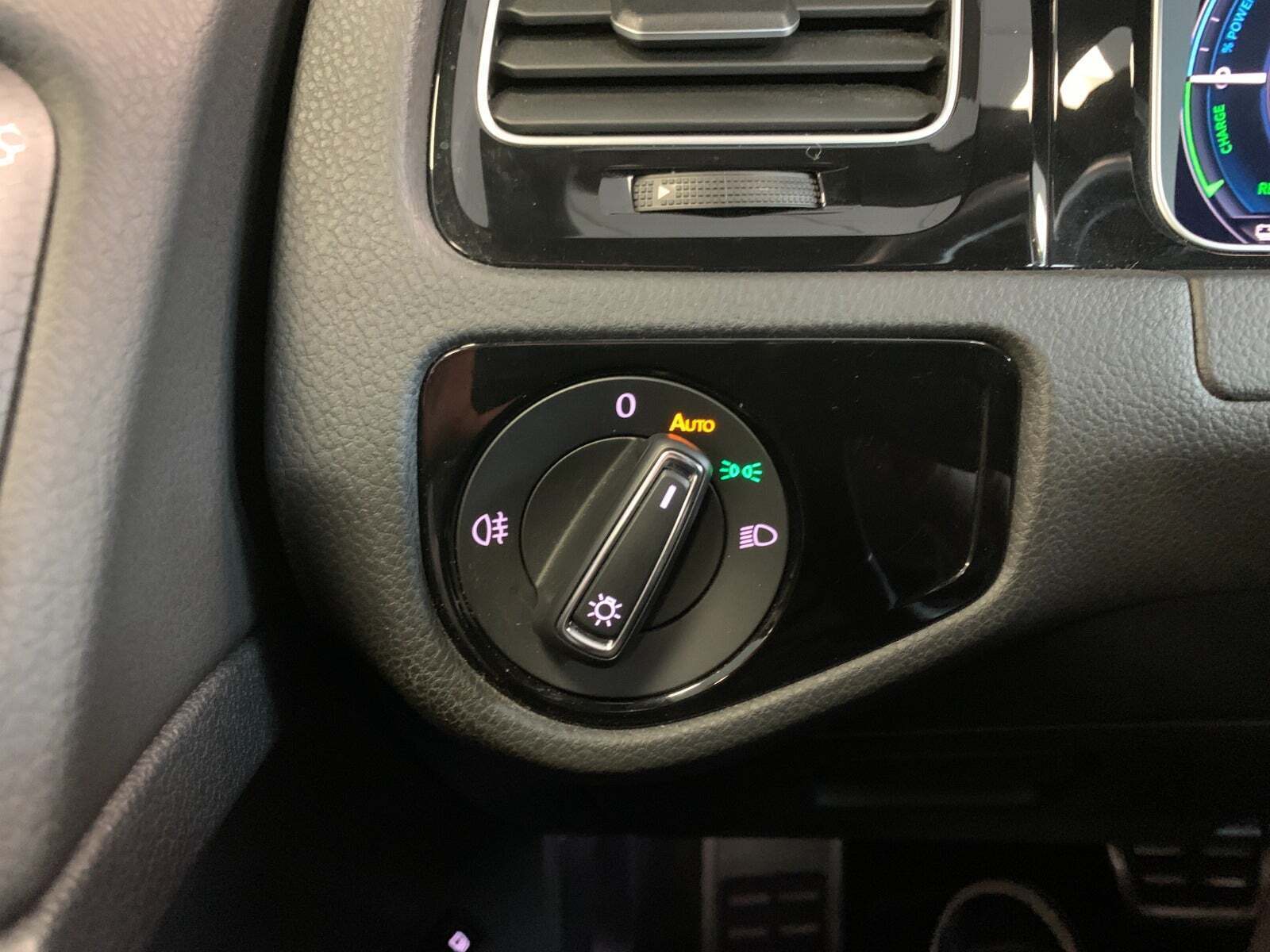 Sort VW Golf VII fra 2018