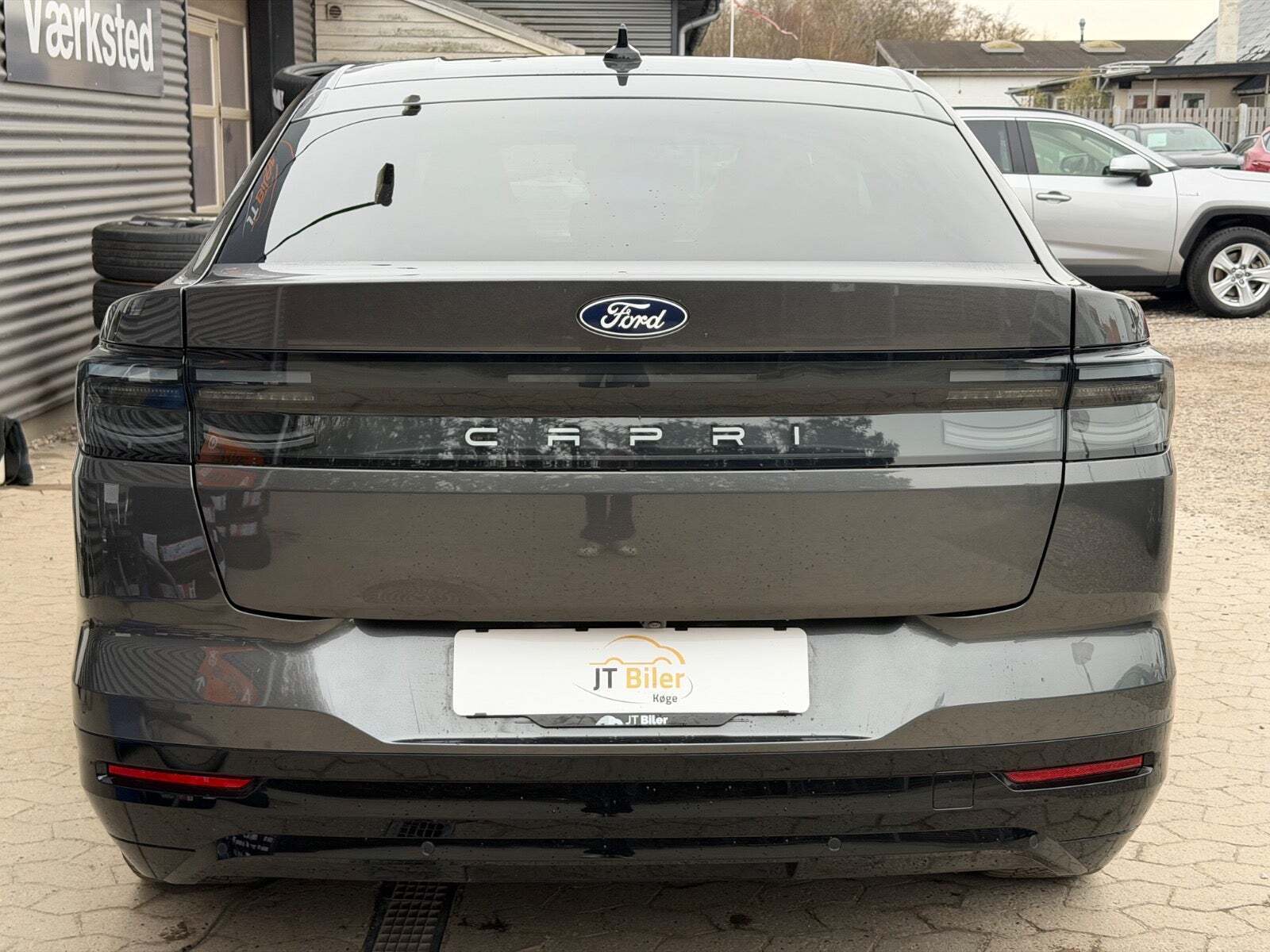 Ford Capri 77 Select Extended Range