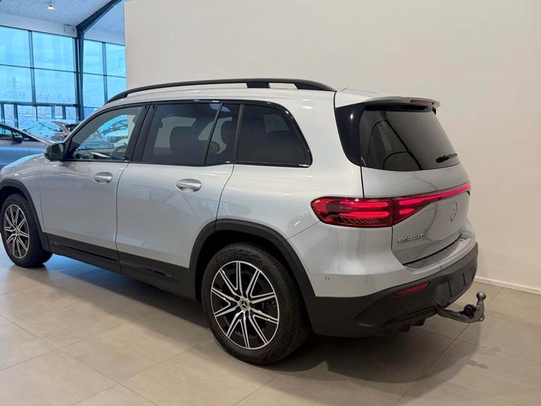 Mercedes EQB250+ AMG Line