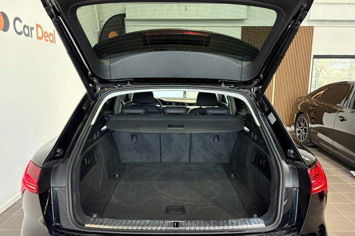 Sort Audi e-tron fra 2022