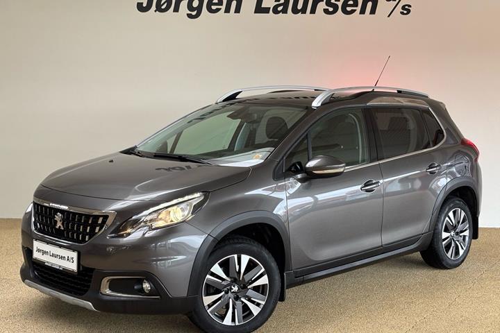 Sort Peugeot 2008 fra 2018 set udefra