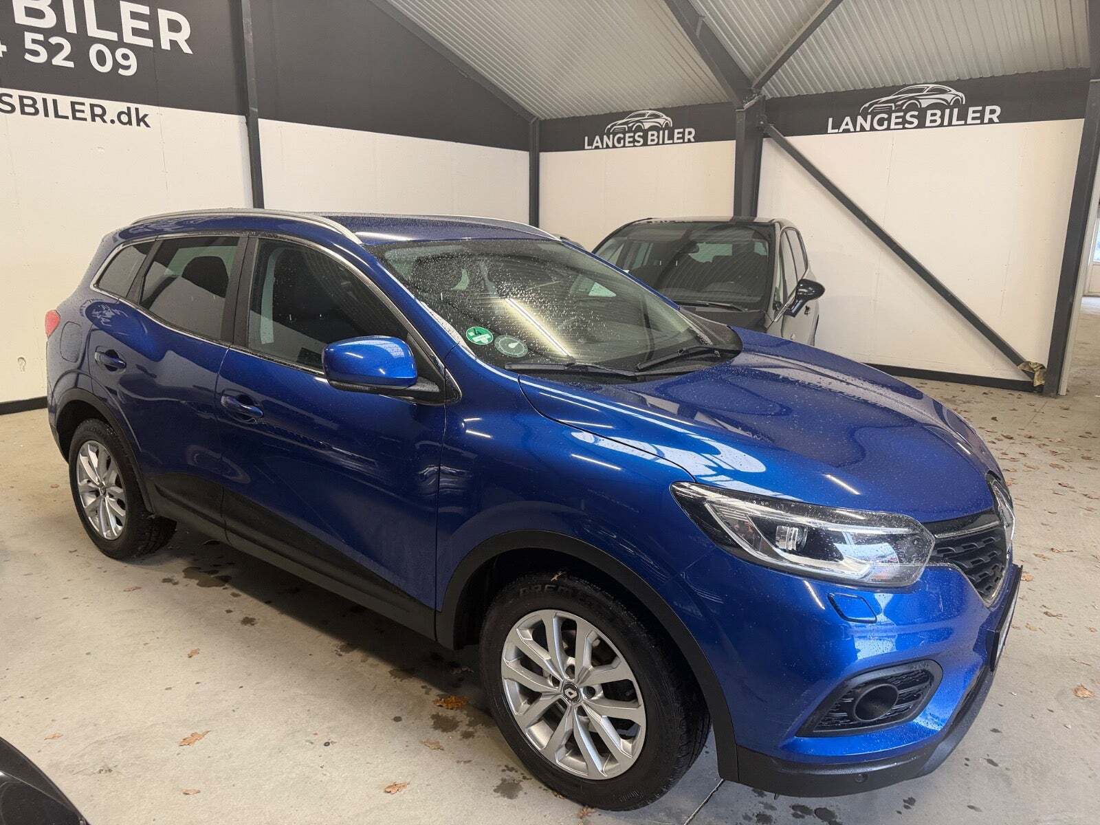 Blå Renault Kadjar fra 2019