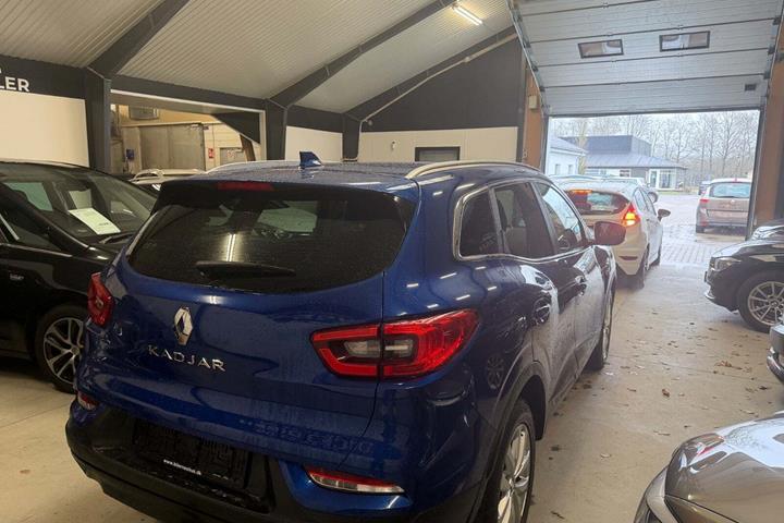 Blå Renault Kadjar fra 2019