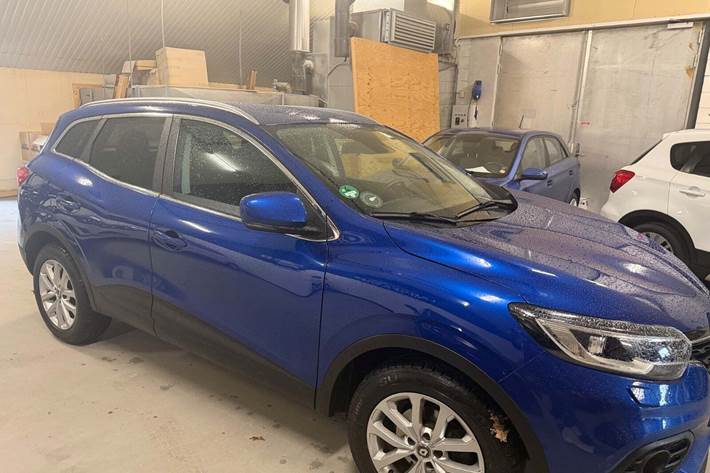 Blå Renault Kadjar fra 2019