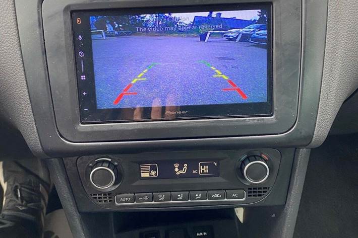 Sort VW Polo fra 2014