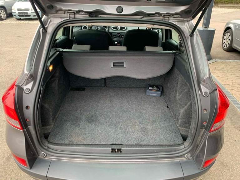 Renault Clio III 1,2 16V Authentique Sport Tourer