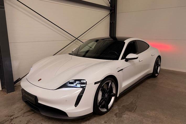 Hvid Porsche Taycan 4S fra 2020