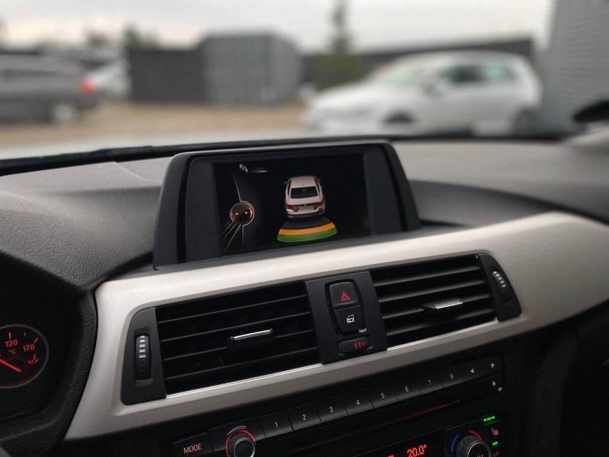 Hvid BMW 428i fra 2015