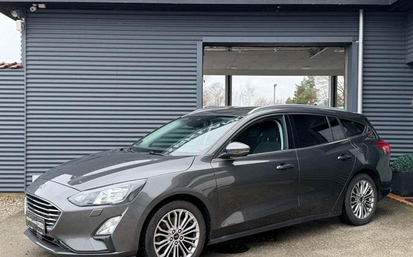 Ford Focus 1,0 EcoBoost mHEV Titanium X stc.