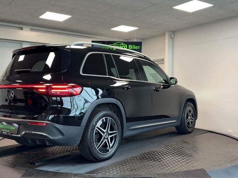 Mercedes EQB250+ AMG Line