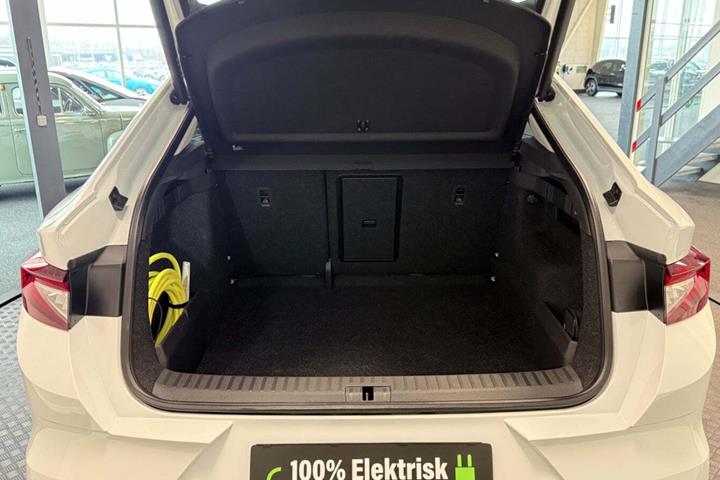 Hvid Skoda Enyaq fra 2026
