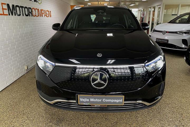 Sort Mercedes EQA250 fra 2024