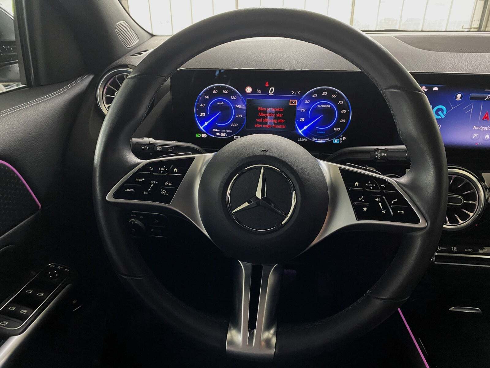 Sort Mercedes EQA250 fra 2024