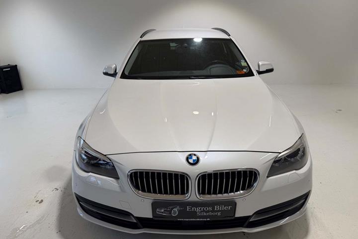Hvid BMW 530d fra 2013